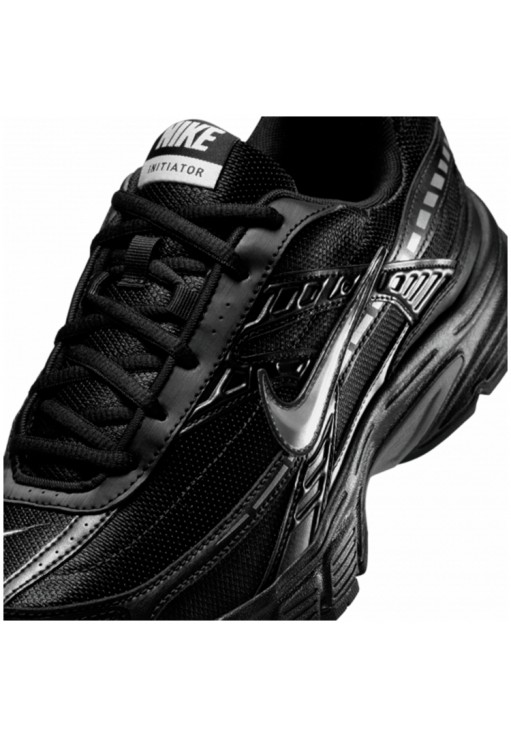 Кроссовки Nike INITIATOR