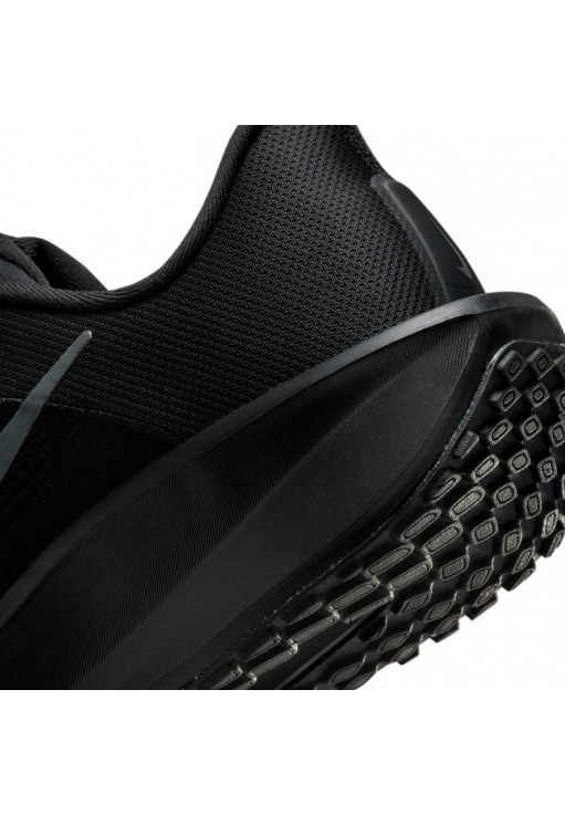 Кроссовки Nike QUEST 6