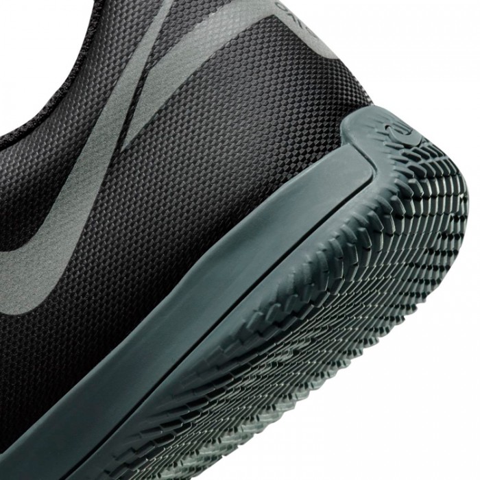 Бутсы Nike PHANTOM GT2 CLUB IC 790152 - изображение №8