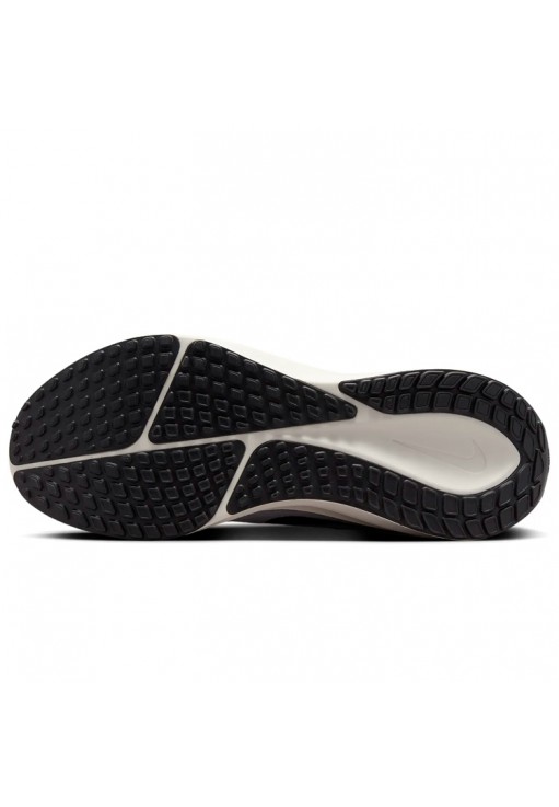 Кроссовки Nike VOMERO 17