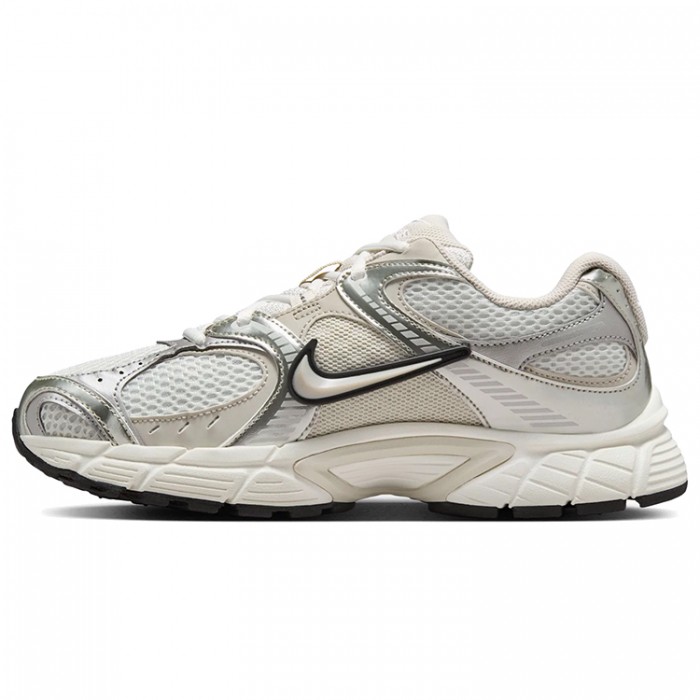 Incaltaminte Sport Nike W V5 RNR HQ7901-104