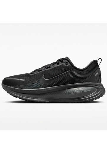 Кроссовки Nike VOMERO 18