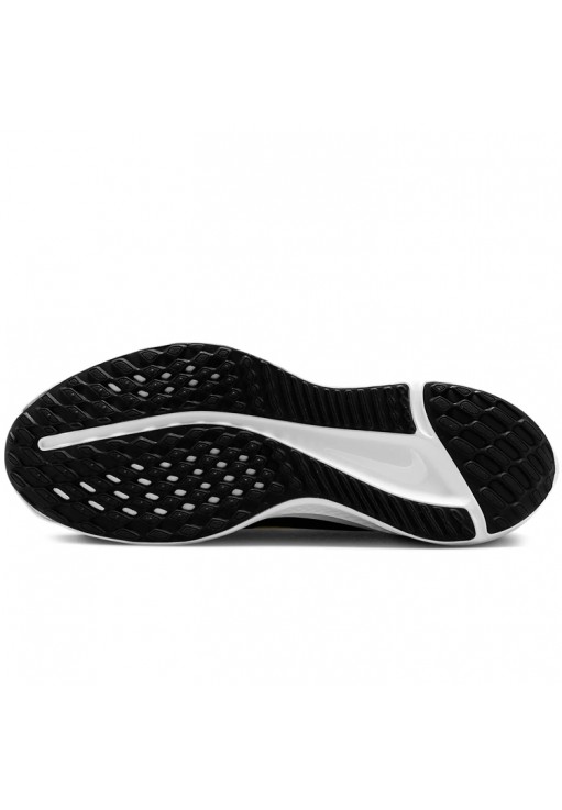 Кроссовки Nike QUEST 5