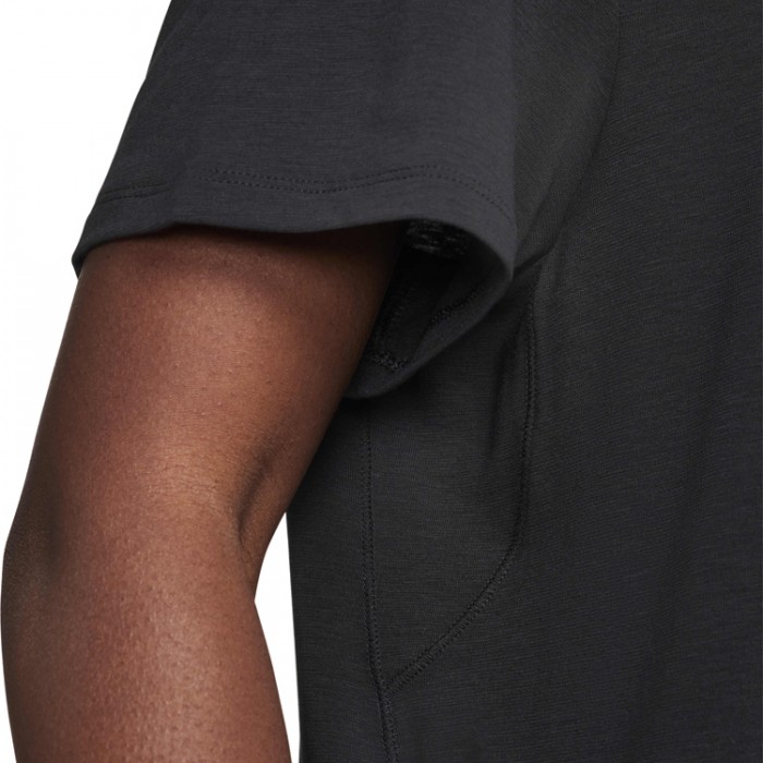 Tricou Nike W NK ONE RELAXED DF SS TOP FN2814-010 - 3