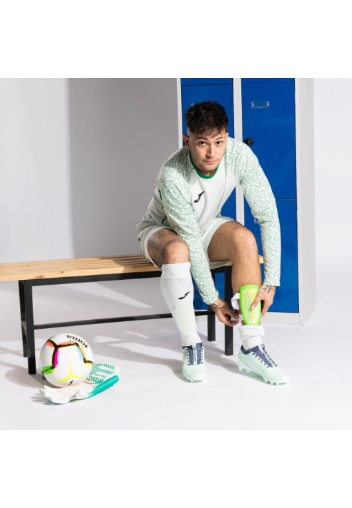 Футбольные щитки Joma ATTACK SHIN GUARDS