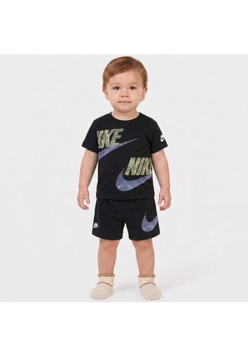 Set tricou + sorti Nike RELAXED SET