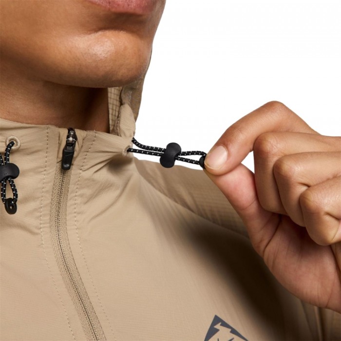 Scurta Nike M NK TRAIL AIREEZ JKT FN4002-247 - 2