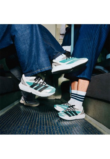 Incaltaminte Sport Adidas LIGHTBLAZE