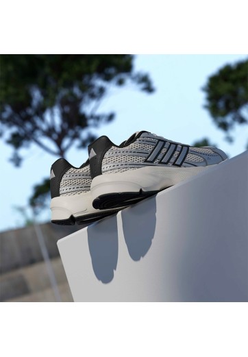 Кроссовки Adidas TECHNOCHAOS 2000