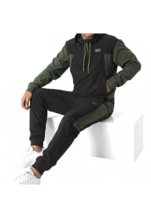 Спортивный костюм EA7 EMPORIO ARMANI TRACKSUIT
