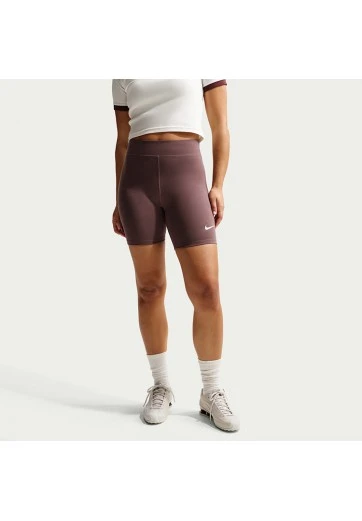Sorti Nike Sportswear Classic
