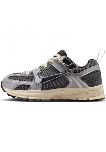 Кроссовки Nike VOMERO 5