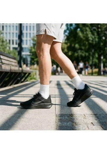 Incaltaminte Sport Nike QUEST 6