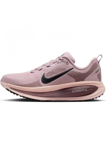 Кроссовки Nike VOMERO 18