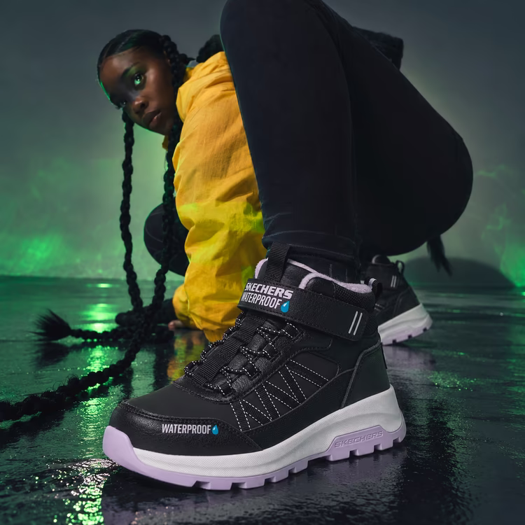Skechers